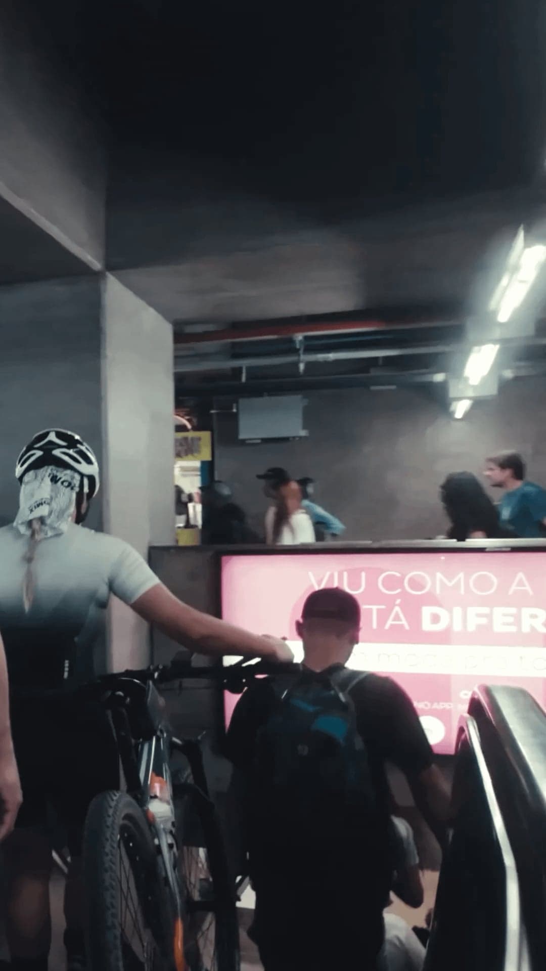 Billboards - without the contracts and big fees.